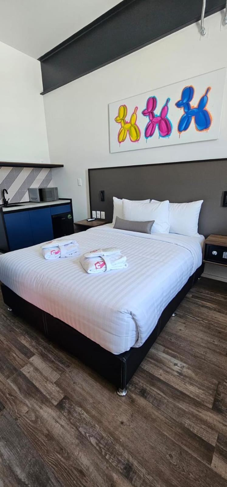 Alt Urbana Hotel Leon Ngoại thất bức ảnh
