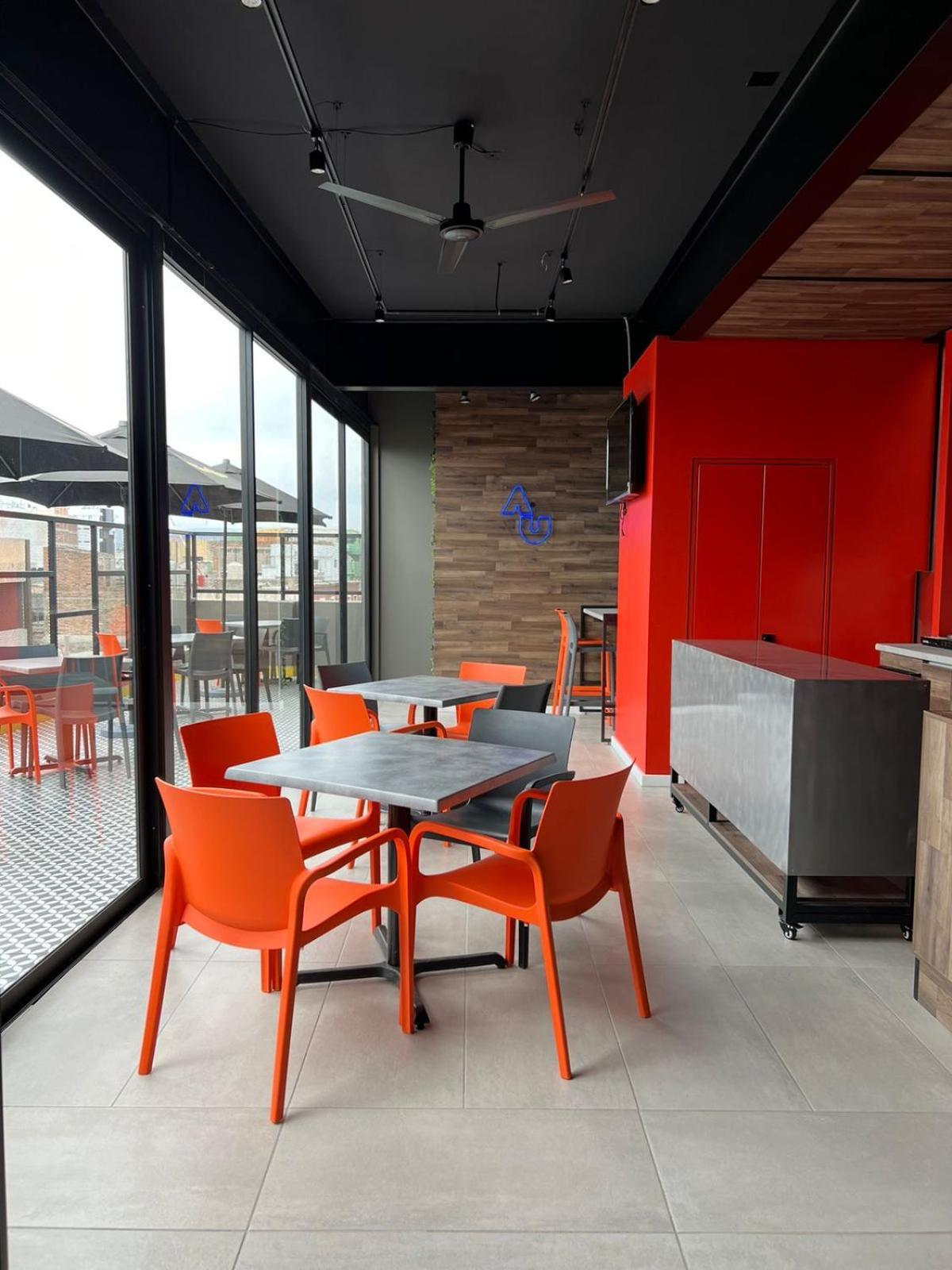 Alt Urbana Hotel Leon Ngoại thất bức ảnh
