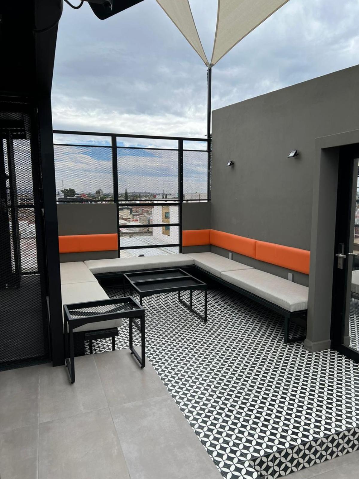 Alt Urbana Hotel Leon Ngoại thất bức ảnh