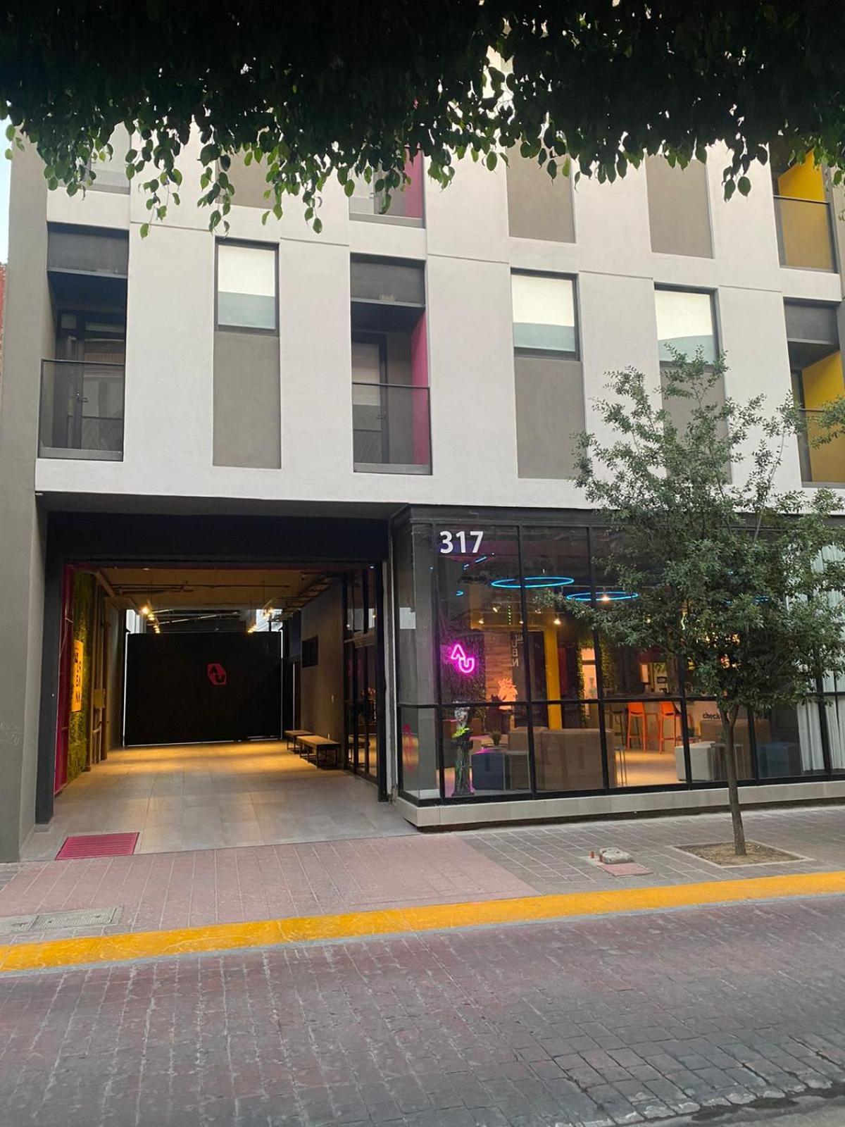 Alt Urbana Hotel Leon Ngoại thất bức ảnh