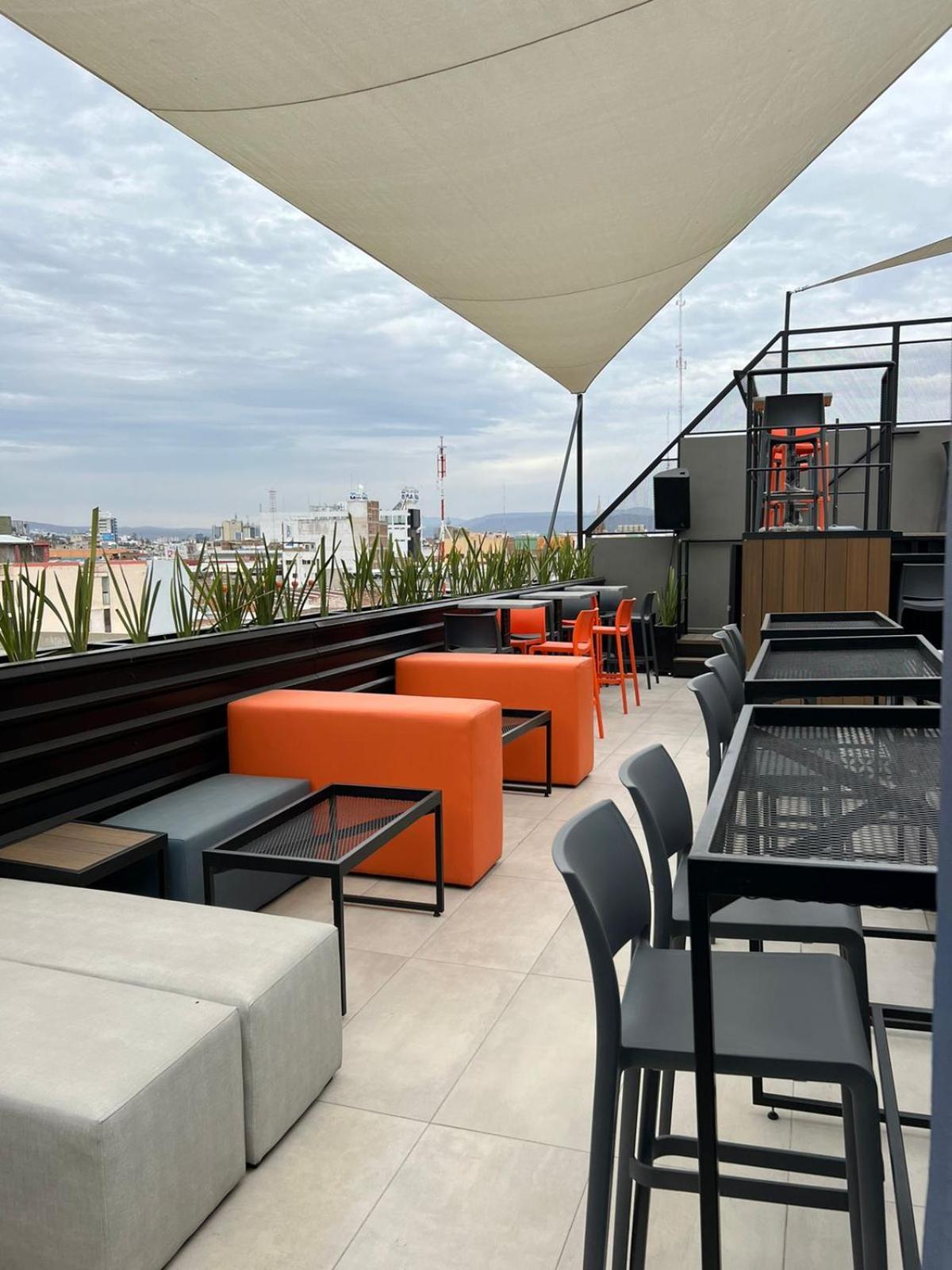 Alt Urbana Hotel Leon Ngoại thất bức ảnh
