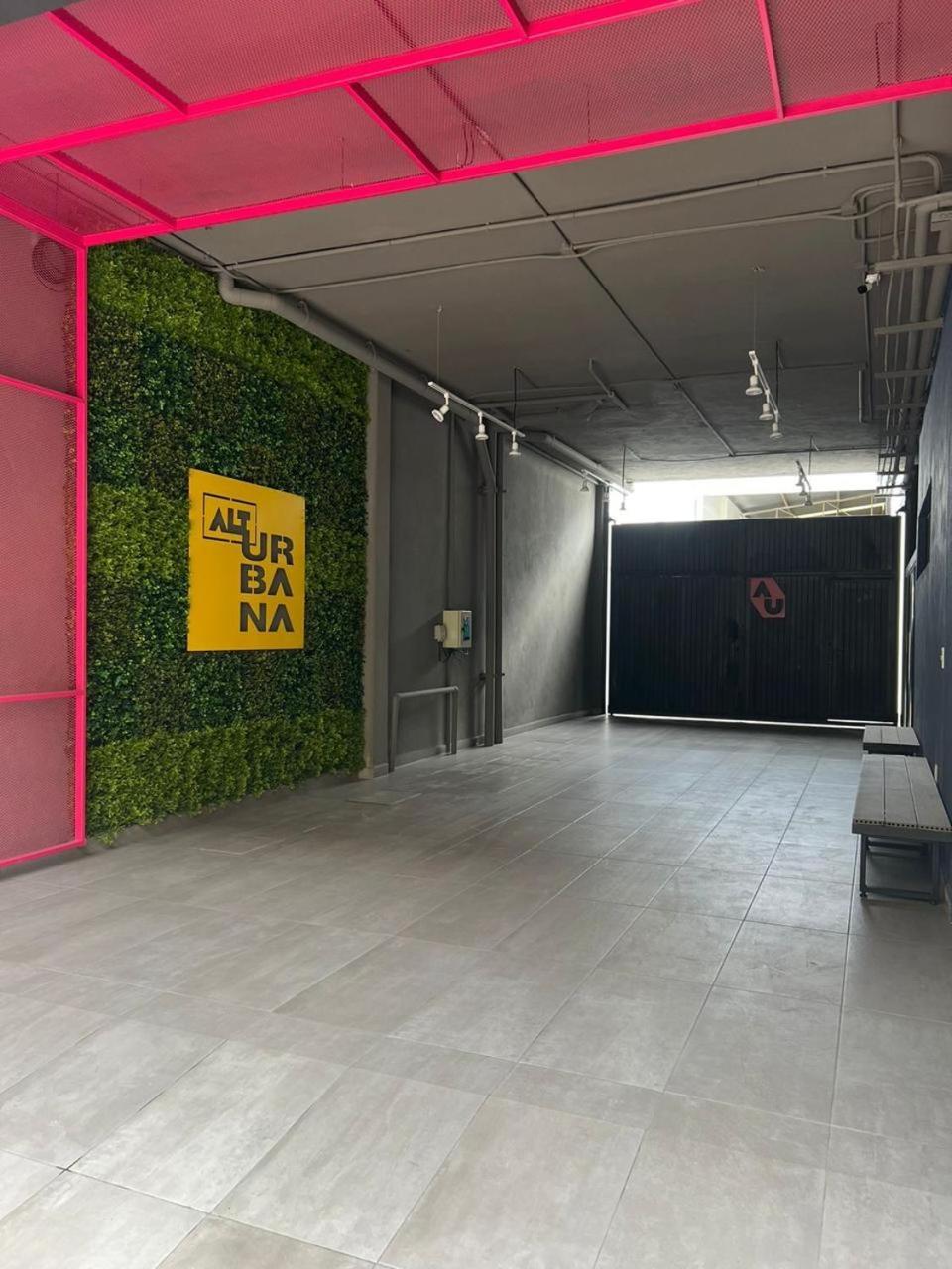 Alt Urbana Hotel Leon Ngoại thất bức ảnh